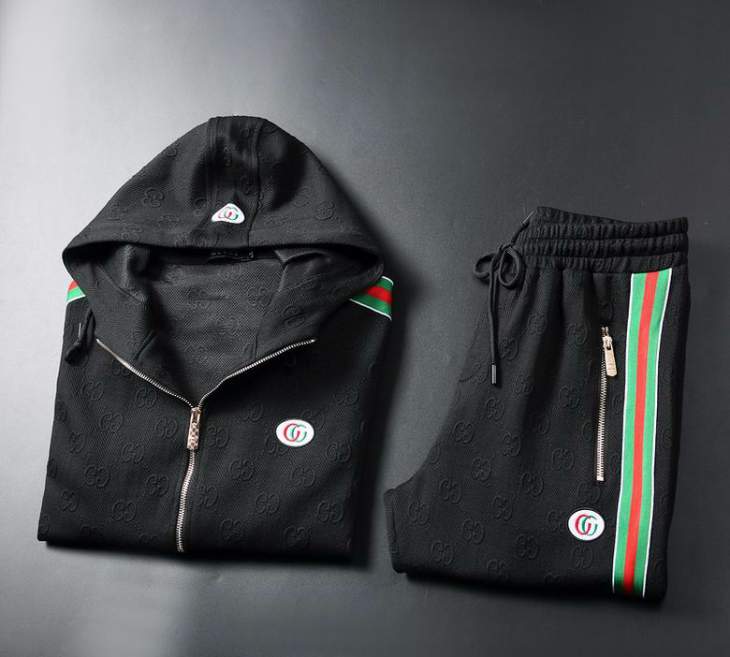 Picture of Gucci Sweater Suits _SKUGuccim-4xl24c1839974